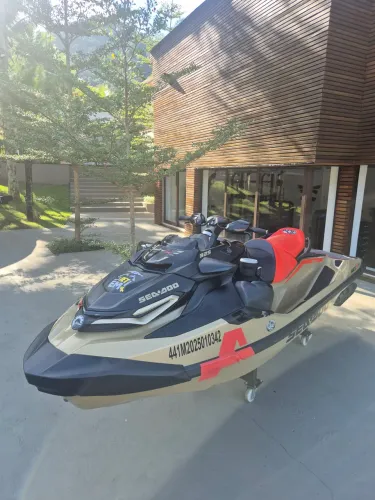 Sea Doo RXT 325 ano 2025