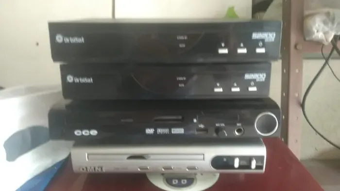 RECEPTOR DE CANAL ABERTO E AP. DVD PARA REPARO