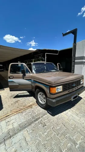 Chevrolet C-20 Custom de Luxe 4.1 1989