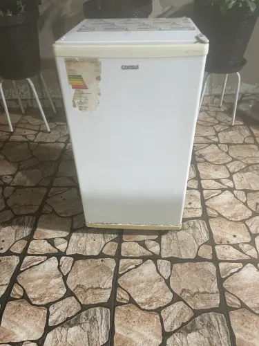Frigobar cônsul