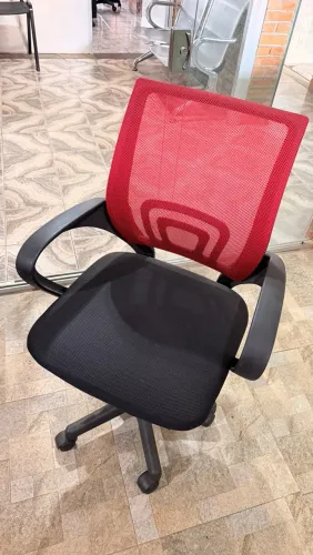 Cadeira de Escritório Giratória