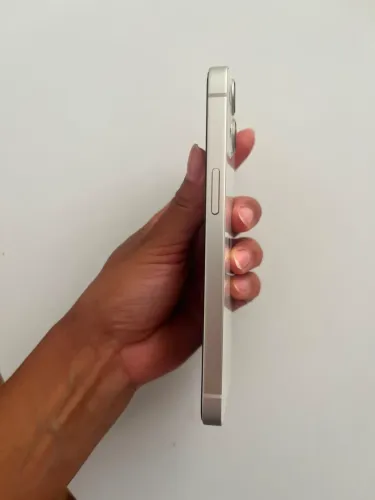 iPhone 13 - 128 gb