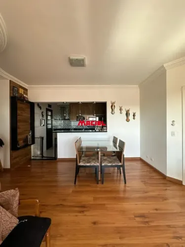 TC/Apartamento com 120m e vista definitiva no Edifício California, Bosque dos Eucaliptos!