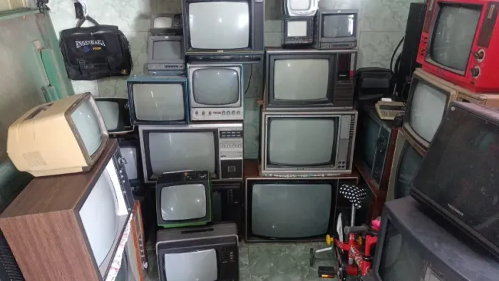 Televisores Tubo Anos 80 no Estado
