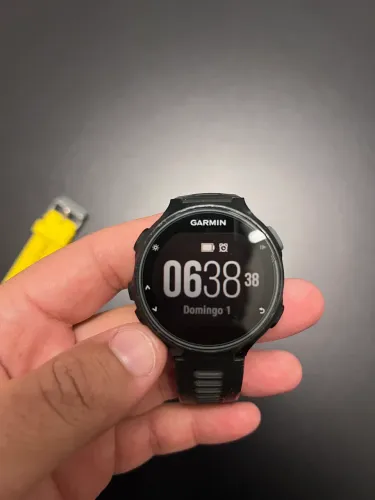 GARMIN 735xt (falha conexão do gps, mas funciona pedômetro e todas funções normal)