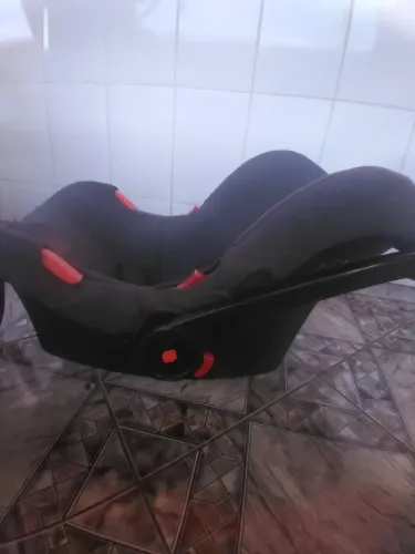 Vendo bebê conforto cosco e acessórios de segurança pro seu bebê 