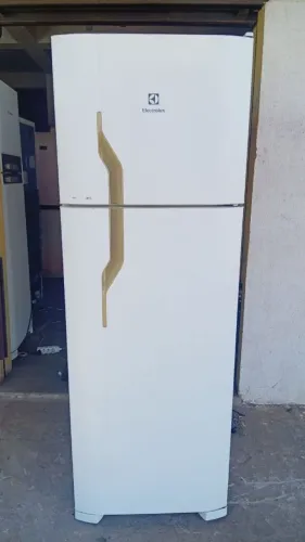 Geladeira Eletrolux