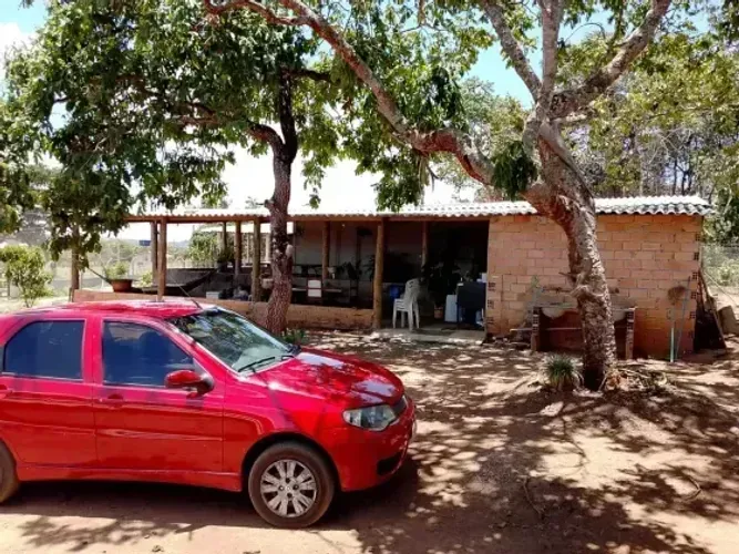 **OPORTUNIDADE NO SETOR CENTRAL | AMPLO TERRENO**