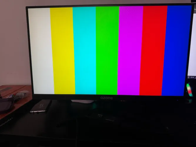 Monitor Gamer Ozone 144hz, 24 polegadas - em perfeito estado