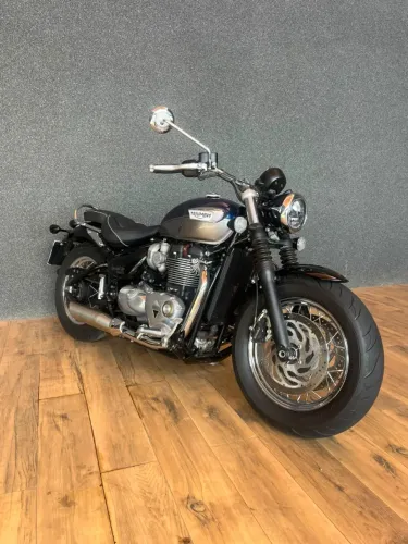 TRIUMPH BONNEVILLE SPEEDMASTER 1200CC