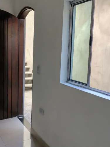 Casa com quintal grande, não aceito imobiliária
