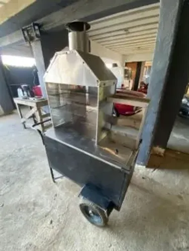 Vendo carrinho de churrasquinho
