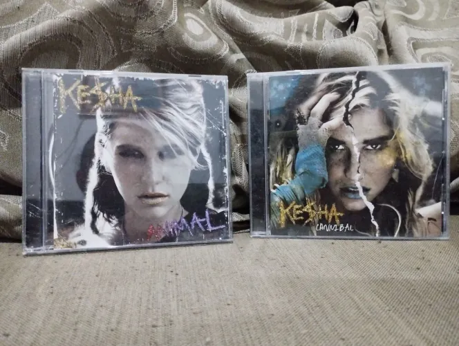 CDs Kesha