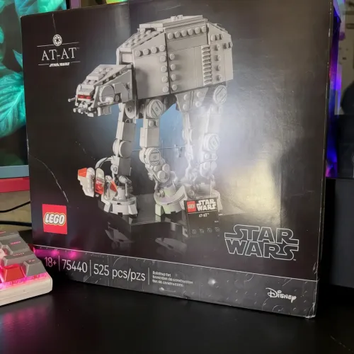 LEGO Star Wars AT-AT 75440; O império Contra-ataca *Edição De Colecionador