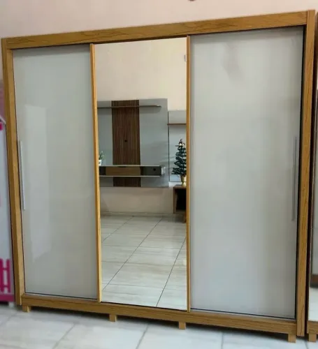 PROMOÇÃO EM ROUPEIROS