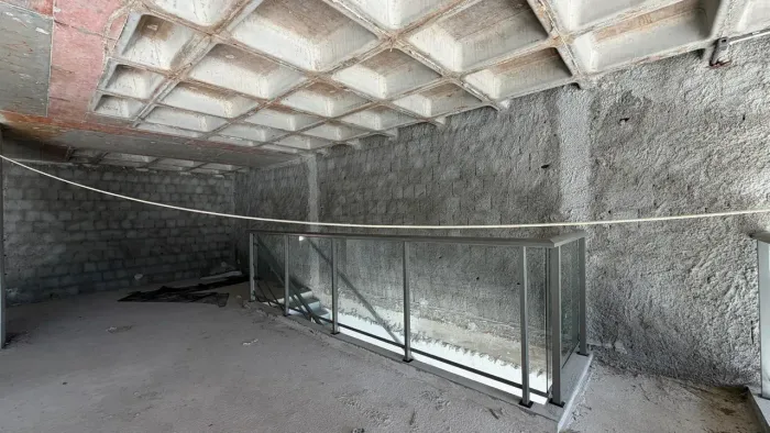 SALA OU PONTO COMERCIAL NO JARIDM OCEANIA