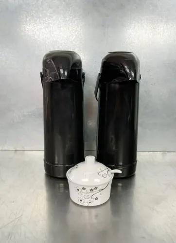 02 Garrafas Térmicas 1L + Açucareiro c/ colher