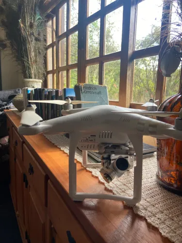 DJI Phantom 3 Advanced + Bolsa e Acessórios