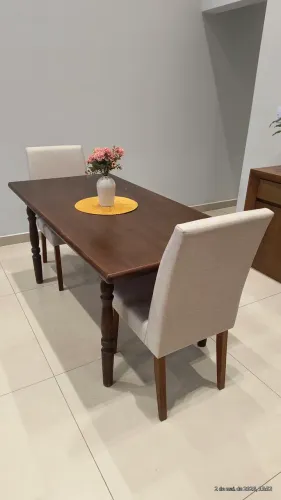 Vendo Mesa de Madeira