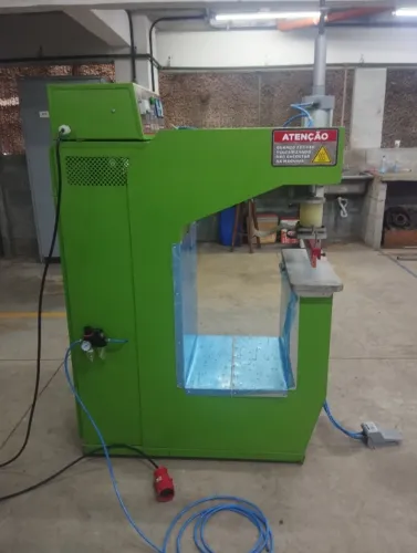 Máquina de solda de lona vinil (PVC flexível) por alta frequência
