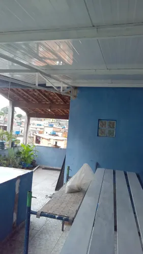 Casa 3 dormitórios 1 suíte.