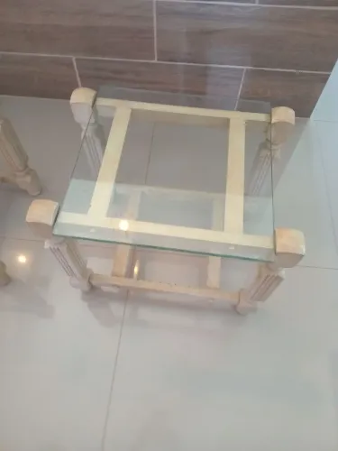 Mesinha de cabeceira