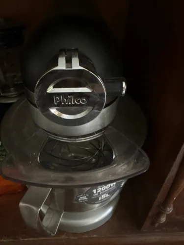 Batedeira philco