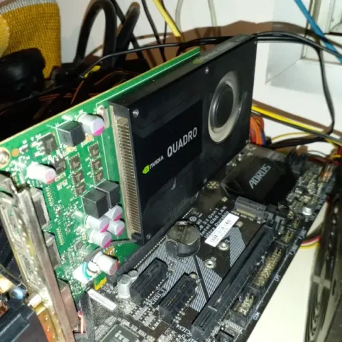 NVIDEA QUADRO K2000 - 2GB