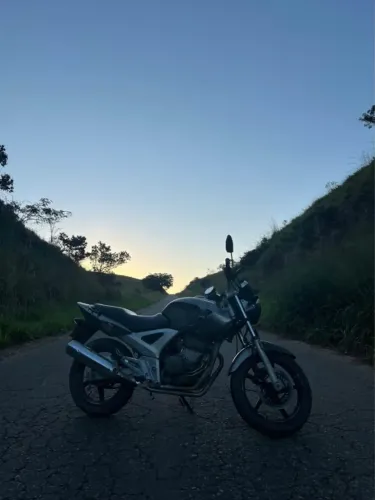 TWISTER CBX 250