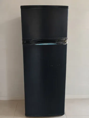 GELADEIRA CONSUL FUNCIONANDO PERFEITAMENTE 500,00 BUSCAR NOS INGLESES