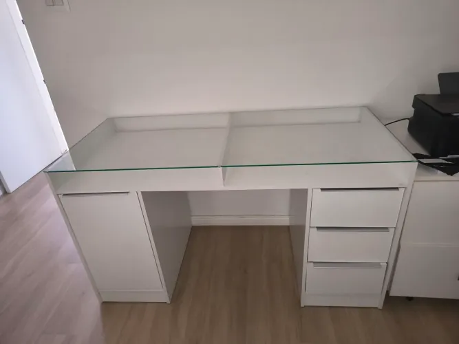 Vendo escrivaninha