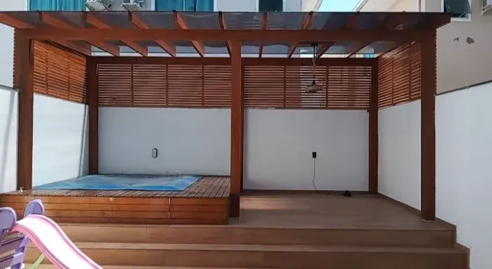 Pergolados e deck 