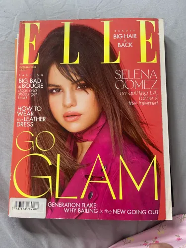Revista ELLE - Selena Gomez