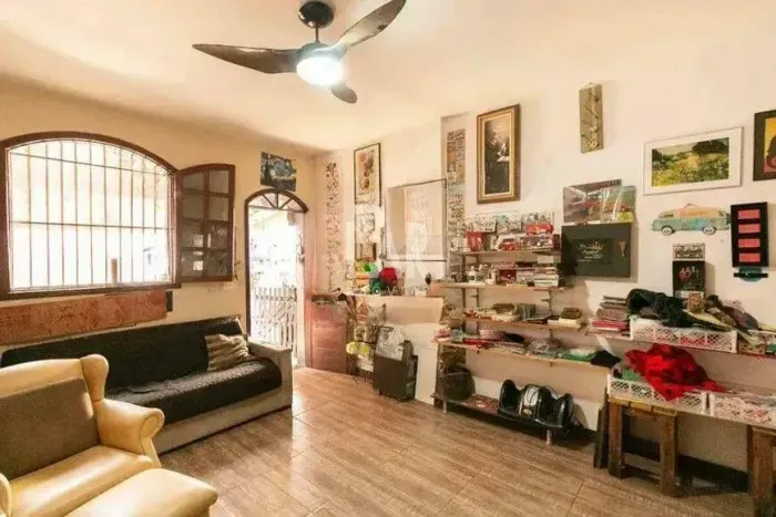 Casa à venda, 2 quartos, 1 suíte, 4 vagas, Jaraguá - Belo Horizonte/MG