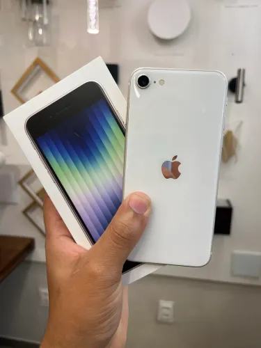 iPhone SE (3ª Geração) - 128GB
