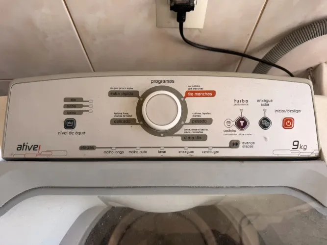 Máquina de Lavar Brastemp Ative! 9kg
