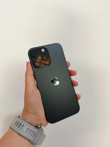 iPhone 16 Pro Max 256GB - Titânio Preto 