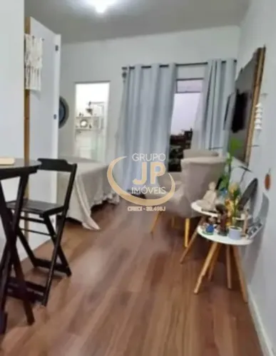 Kitnet á venda no Parque Manchester/ 1 Dorm./ Planejados/ Só 170 mil!