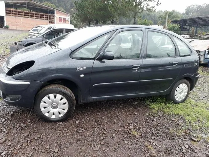 Picasso Xsara 2008 2.0 Automático Vendido em Peças