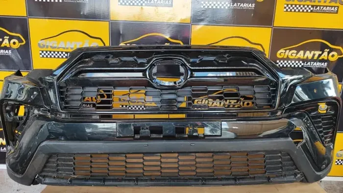 Parachoque Dianteiro Toyota Corolla Cross sport 2023 - usado barato