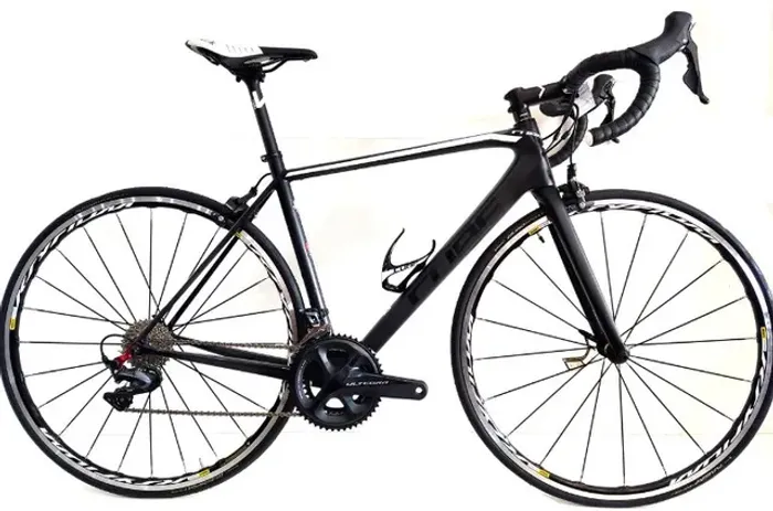 Bicicleta Speed 700 Cube C62 Grupo Shimano Ultegra R8000 11v 9586