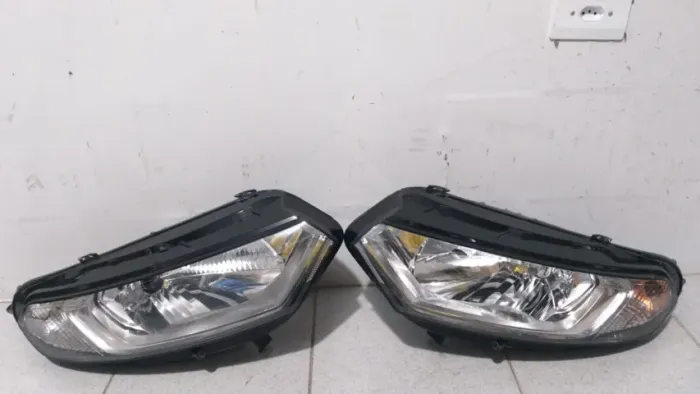 Farol Ford Ecosport 2014 2015 2016 Par Original C/ Led