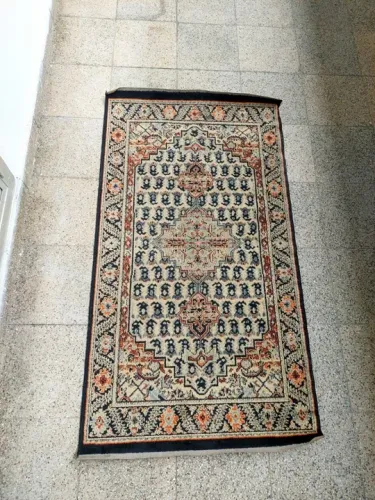 Tapetes Antigos -  Perfeito para sua Sala!