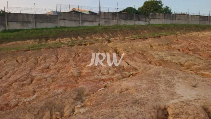 TERRENO À VENDA NO CONDOMÍNIO PARK GRAN RESERVE NA CIDADE DE INDAIATUBA