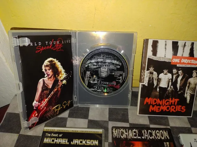 Dvd Taylor Swift, original, bom estado capa e disco.