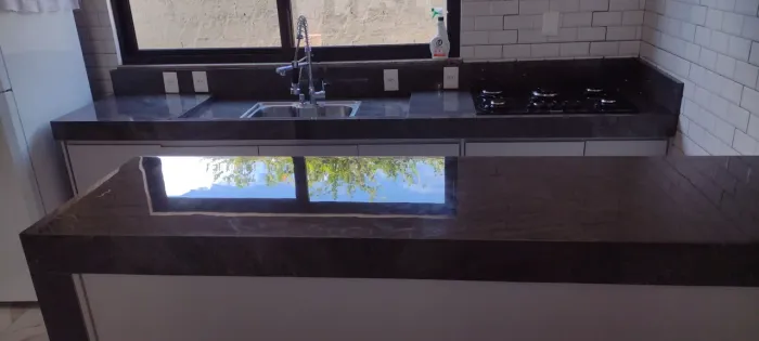 Pia de cozinha de porcelanato 