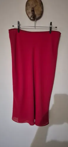 Saia em crepe dupla face Elegante