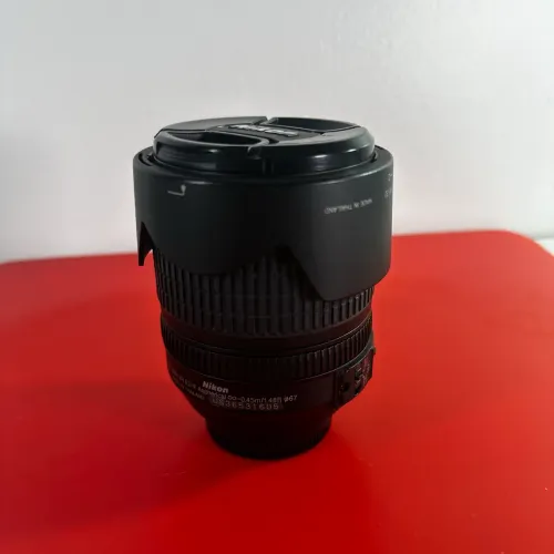 LENTE NIKON 18-105 3.5-5.6