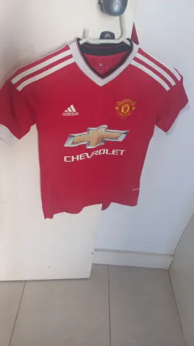 Camiseta Manchester United Adidas - Tamanho 10 anos