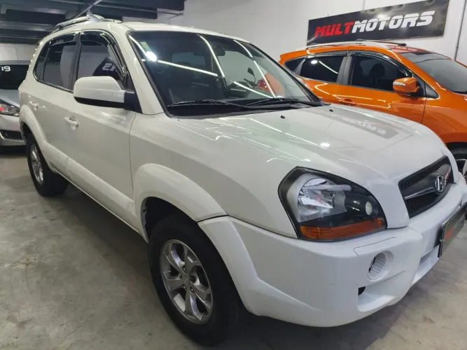 Hyundai Tucson 2.0 MPFI GLS 16V 143cv 2WD Flex 4P AUT 2017